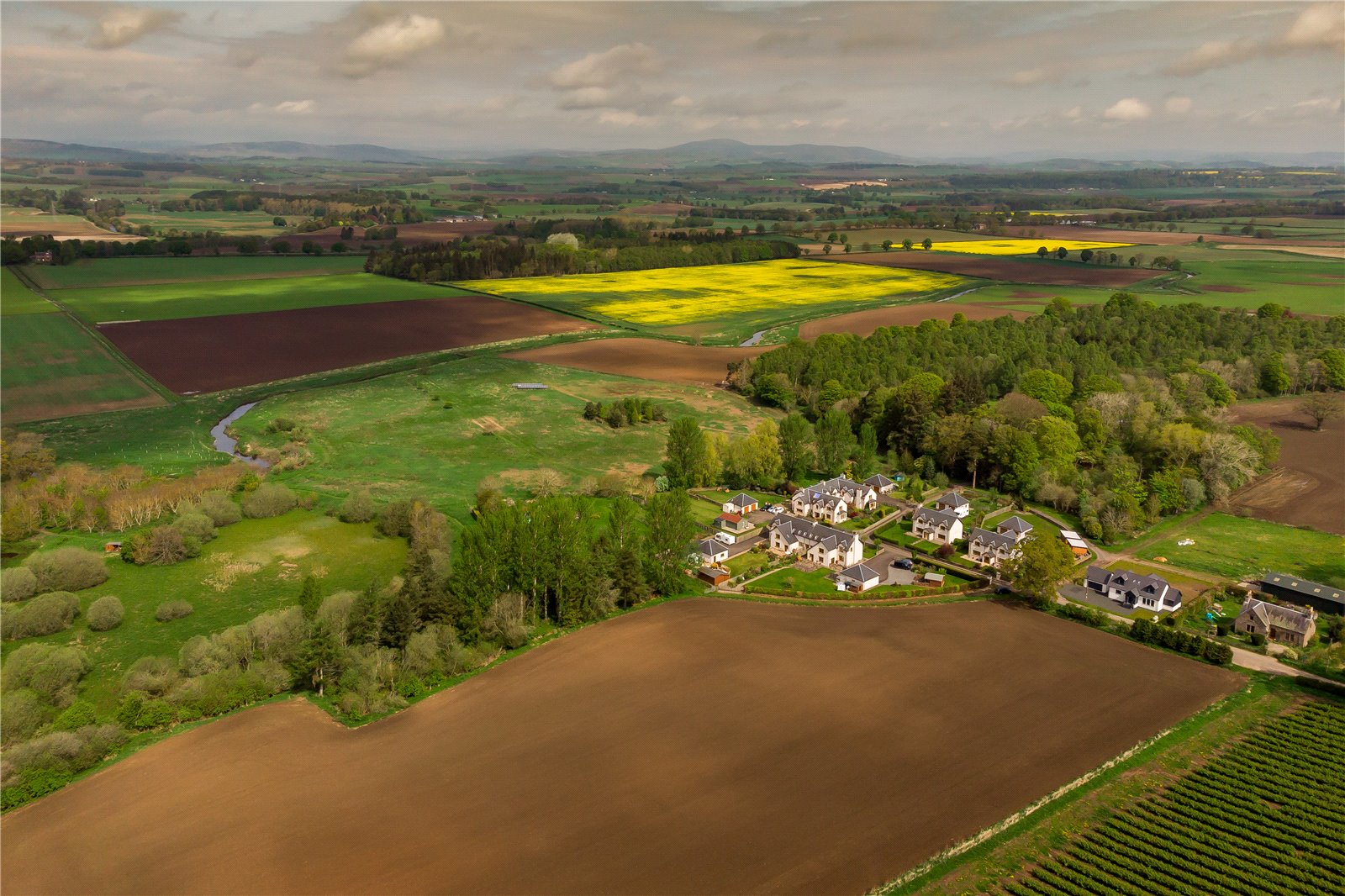 2 Harryhill Steading